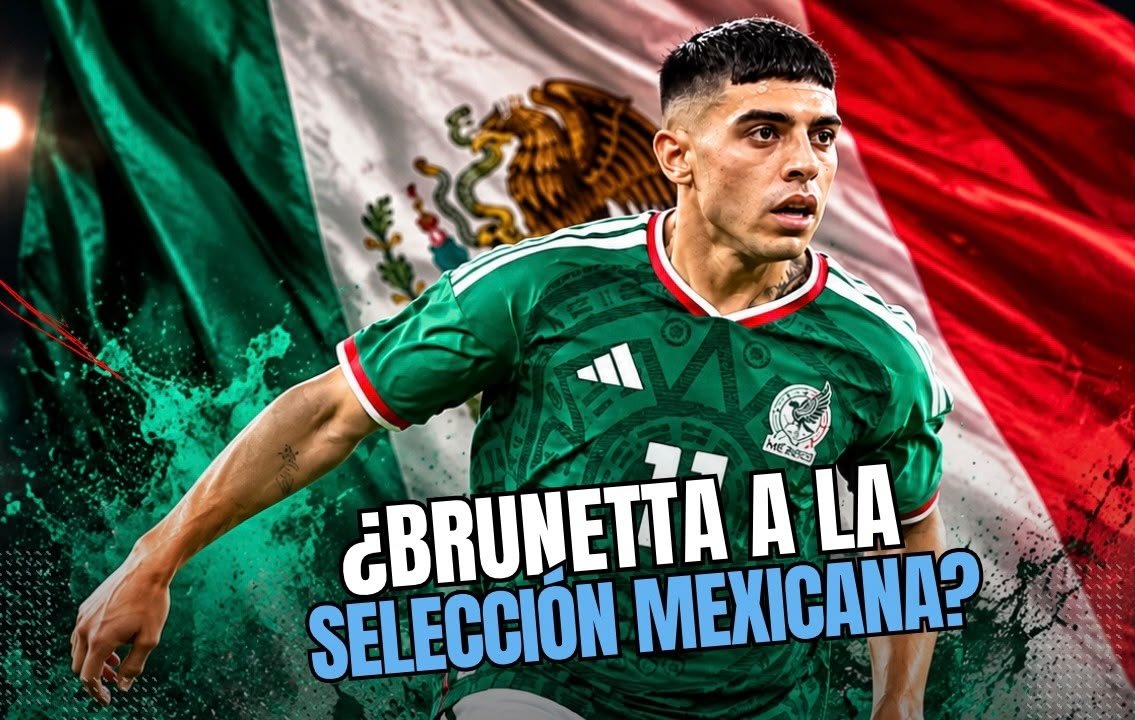 Juan Brunetta con la camiseta verde de la Selección Mexicana frente a la bandera de México