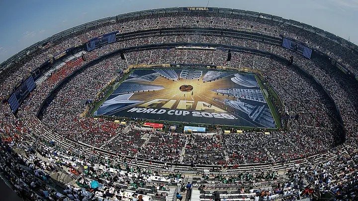 Vista panorámica del estadio lleno durante la ceremonia previa a la final del Mundial 2026